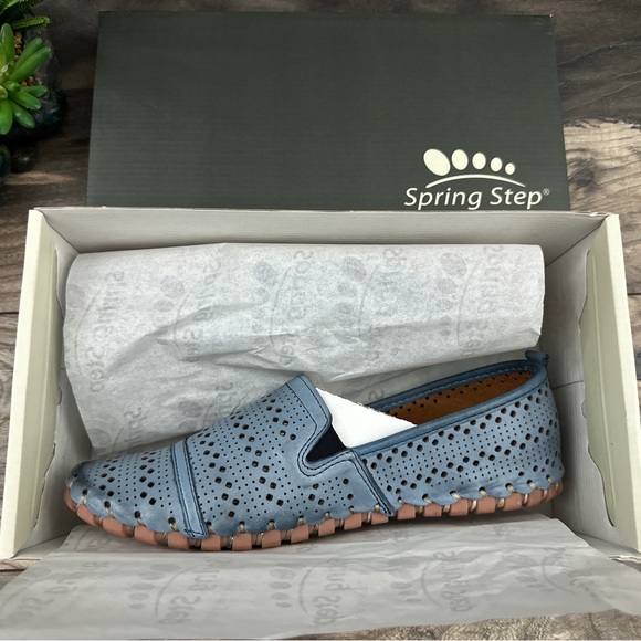 NIB Spring Step Fredia Laser Cut Leather Moc Moccasin Flats Loafer Blue - Picture 11 of 14